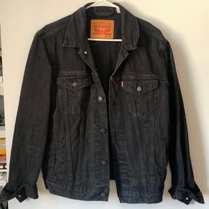 Levi’s men’s black denim jacket